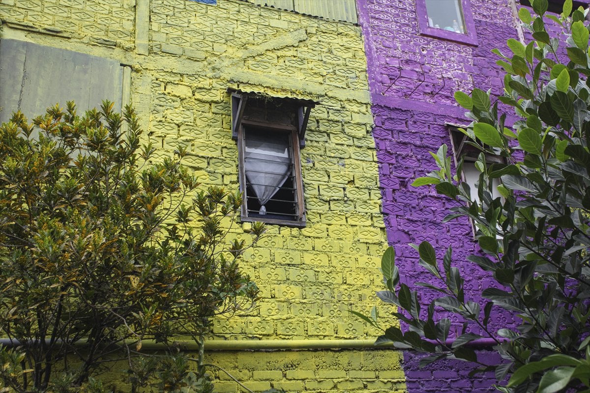 Endonezya’da Katumbiri Mahallesi renk cümbüşüne dönüştü