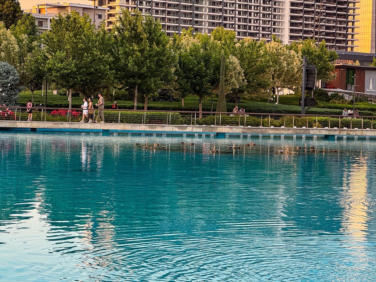 Özbekistan'nın tarihi kenti Taşkent'te günlük yaşam