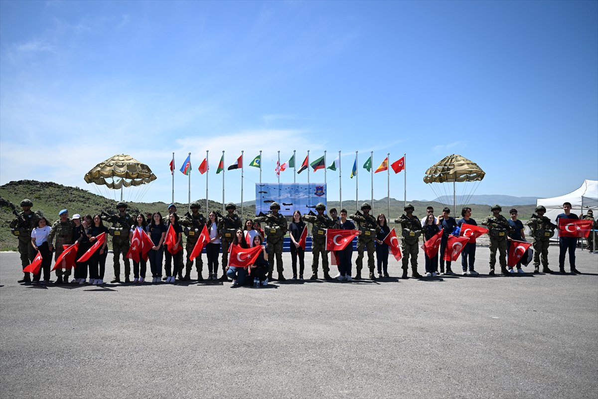 Mehmetçik 'Erciyes-2025' Tatbikatı'nda hünerlerini sergiledi