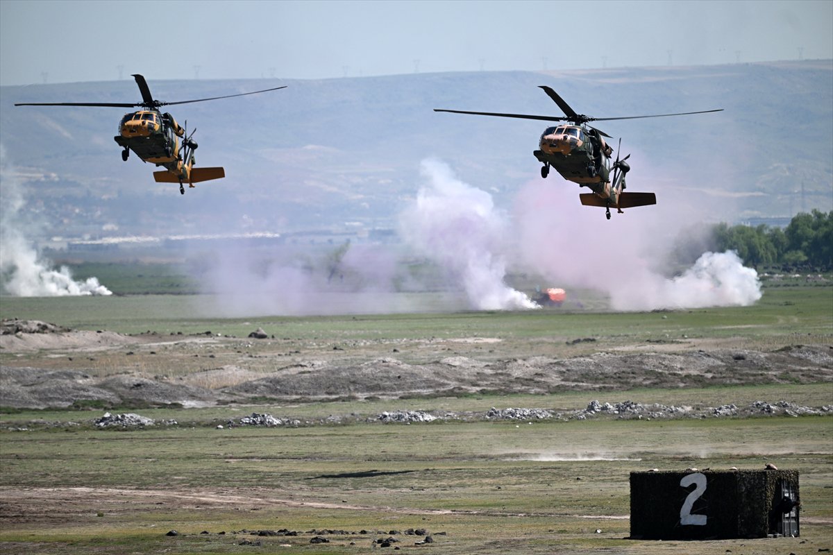Mehmetçik 'Erciyes-2025' Tatbikatı'nda hünerlerini sergiledi