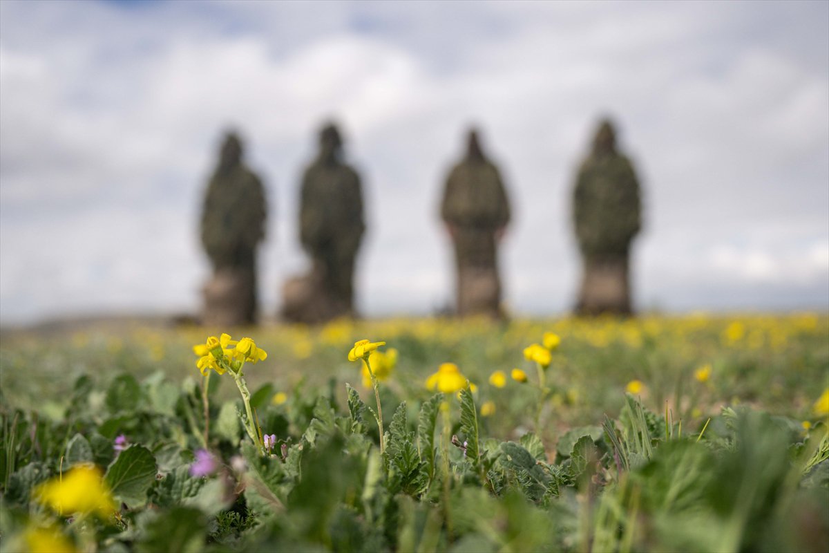 JÖAK keskin nişancılarının gökyüzünden suya nefes kesen görevi