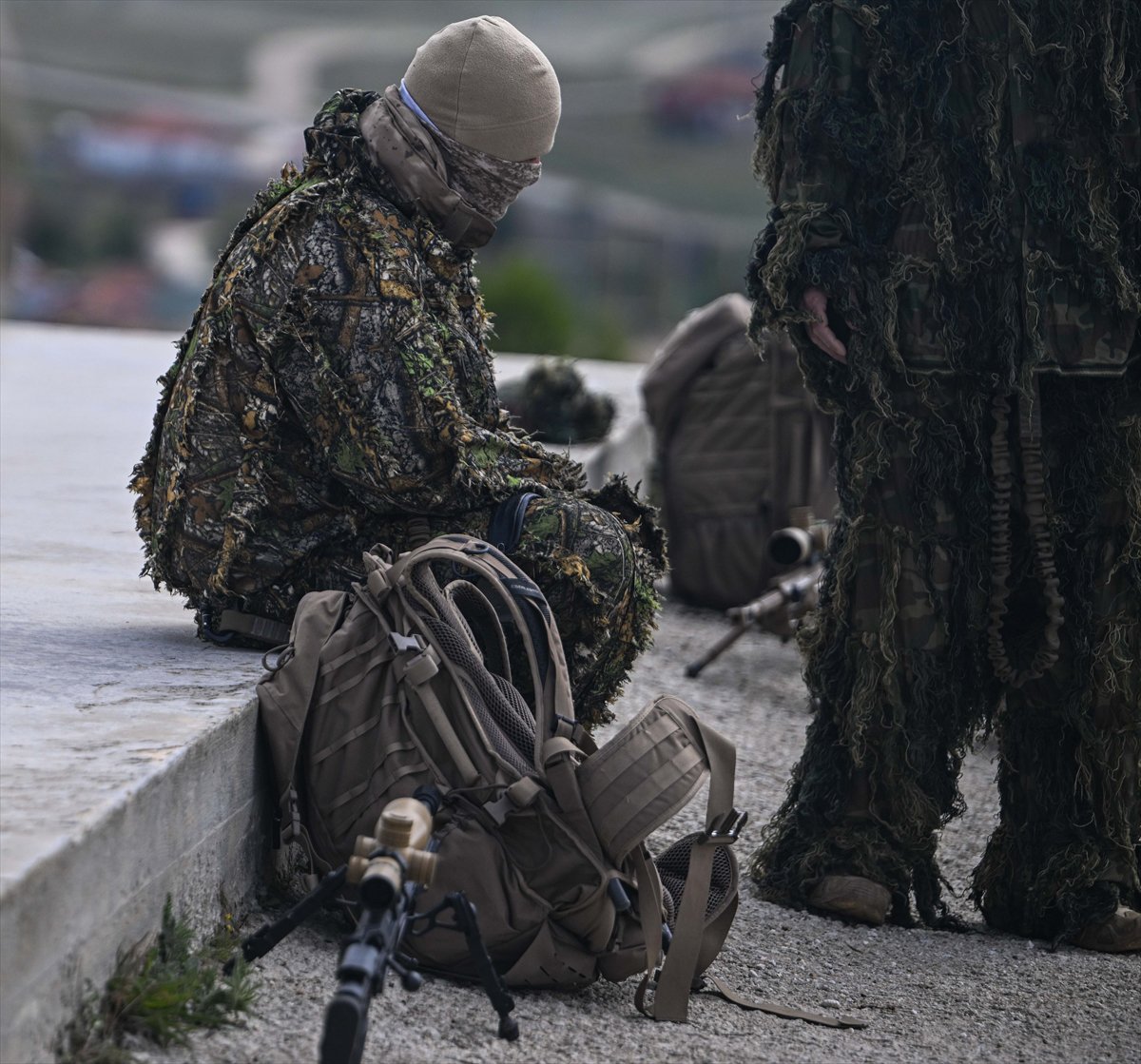 JÖAK keskin nişancılarının gökyüzünden suya nefes kesen görevi