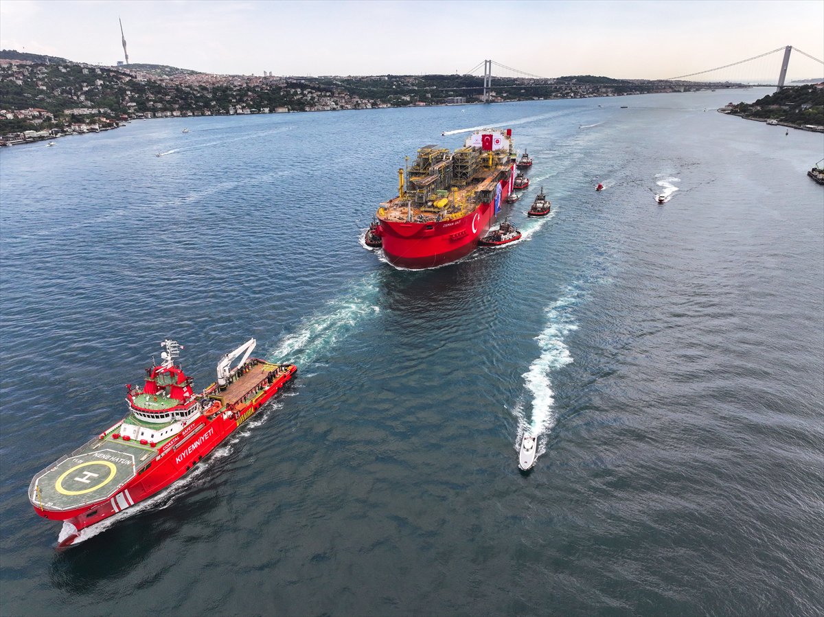 Türkiye'nin enerji bağımsızlığına dev adım: Osman Gazi yüzer platformu