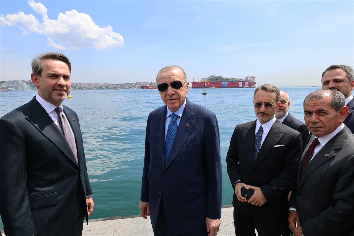 Türkiye'nin enerji bağımsızlığına dev adım: Osman Gazi yüzer platformu