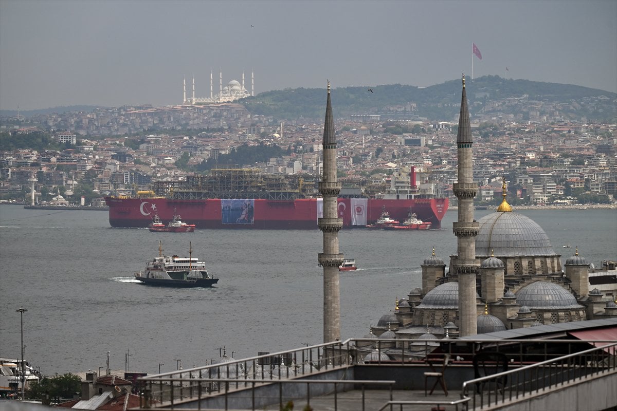 Türkiye'nin enerji bağımsızlığına dev adım: Osman Gazi yüzer platformu
