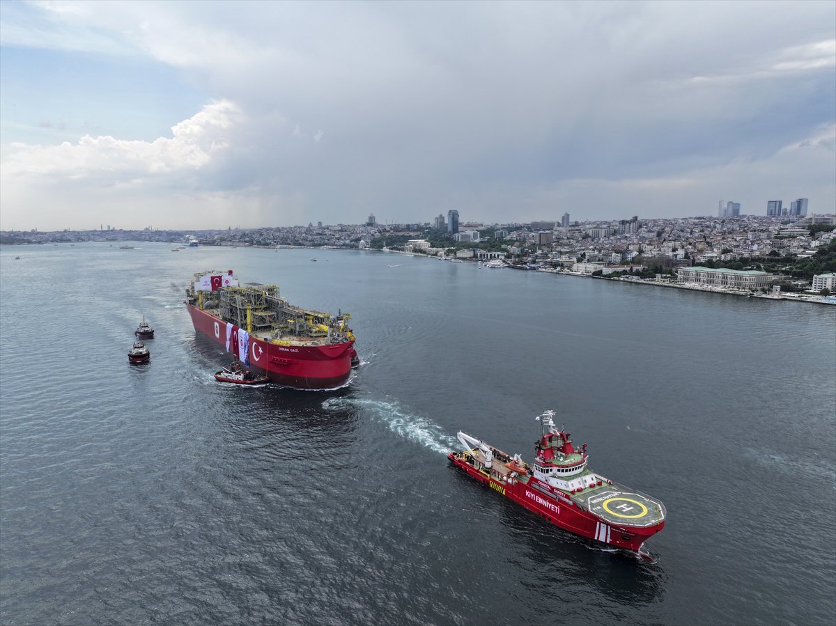 Türkiye'nin enerji bağımsızlığına dev adım: Osman Gazi yüzer platformu