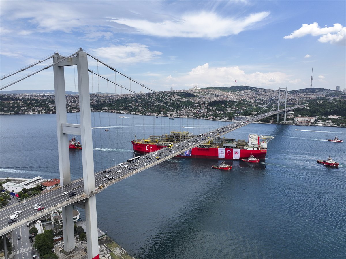 Türkiye'nin enerji bağımsızlığına dev adım: Osman Gazi yüzer platformu