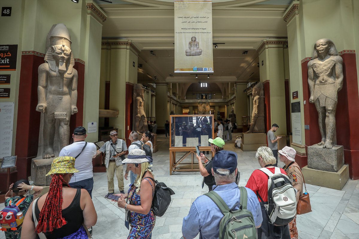 Kahire'deki Mısır Müzesi, antik uygarlıkların izlerini yaşatıyor