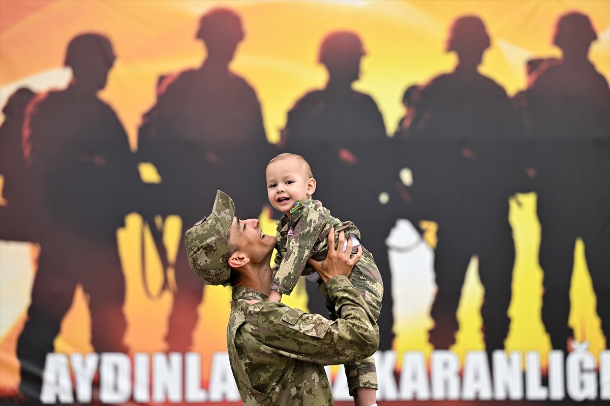 Bedelli askerlikte yoğun eğitim süreci yemin töreniyle taçlandı