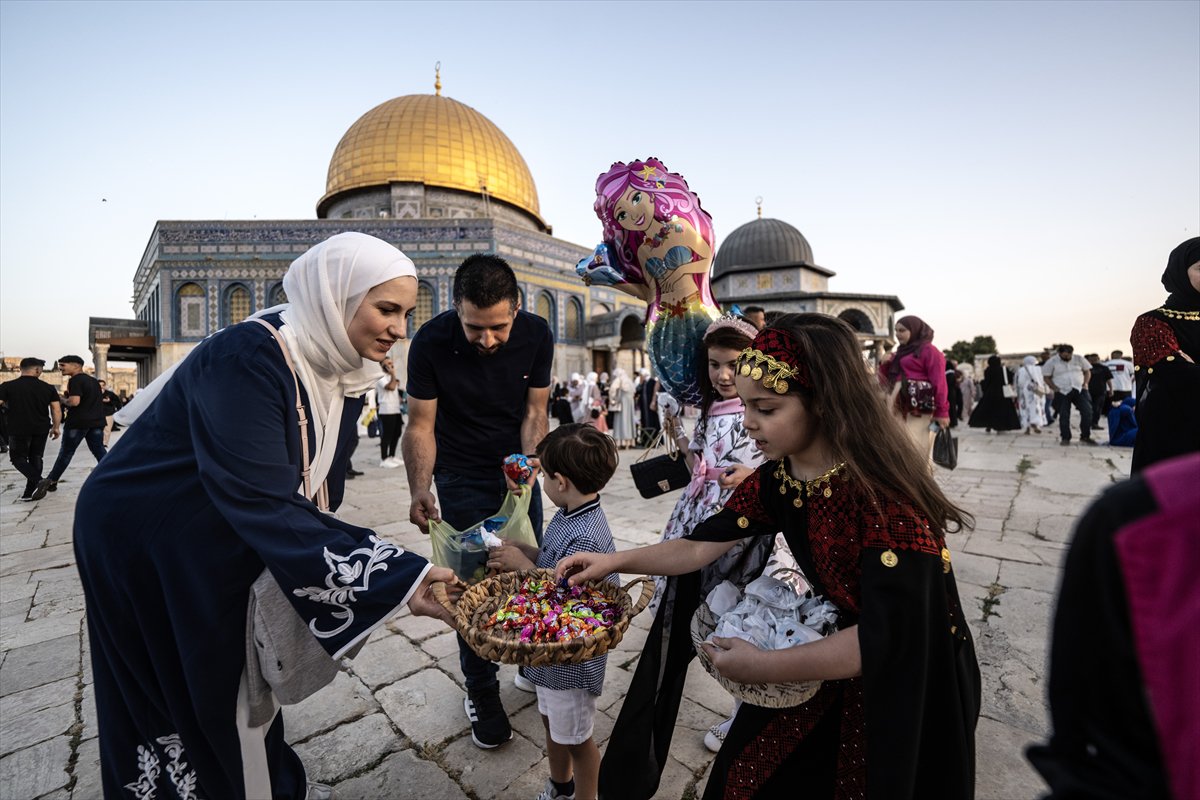 Mescid-i Aksa'da bayram namazı