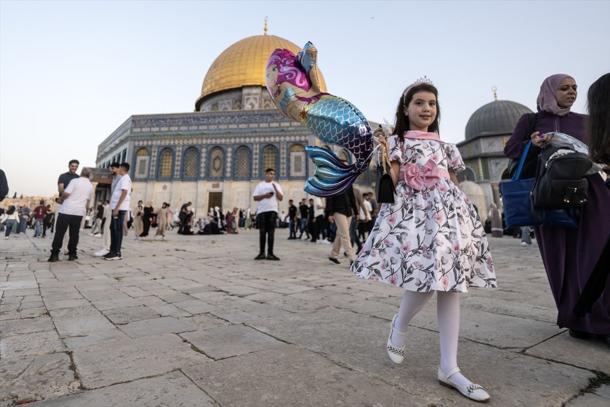 Mescid-i Aksa'da bayram namazı