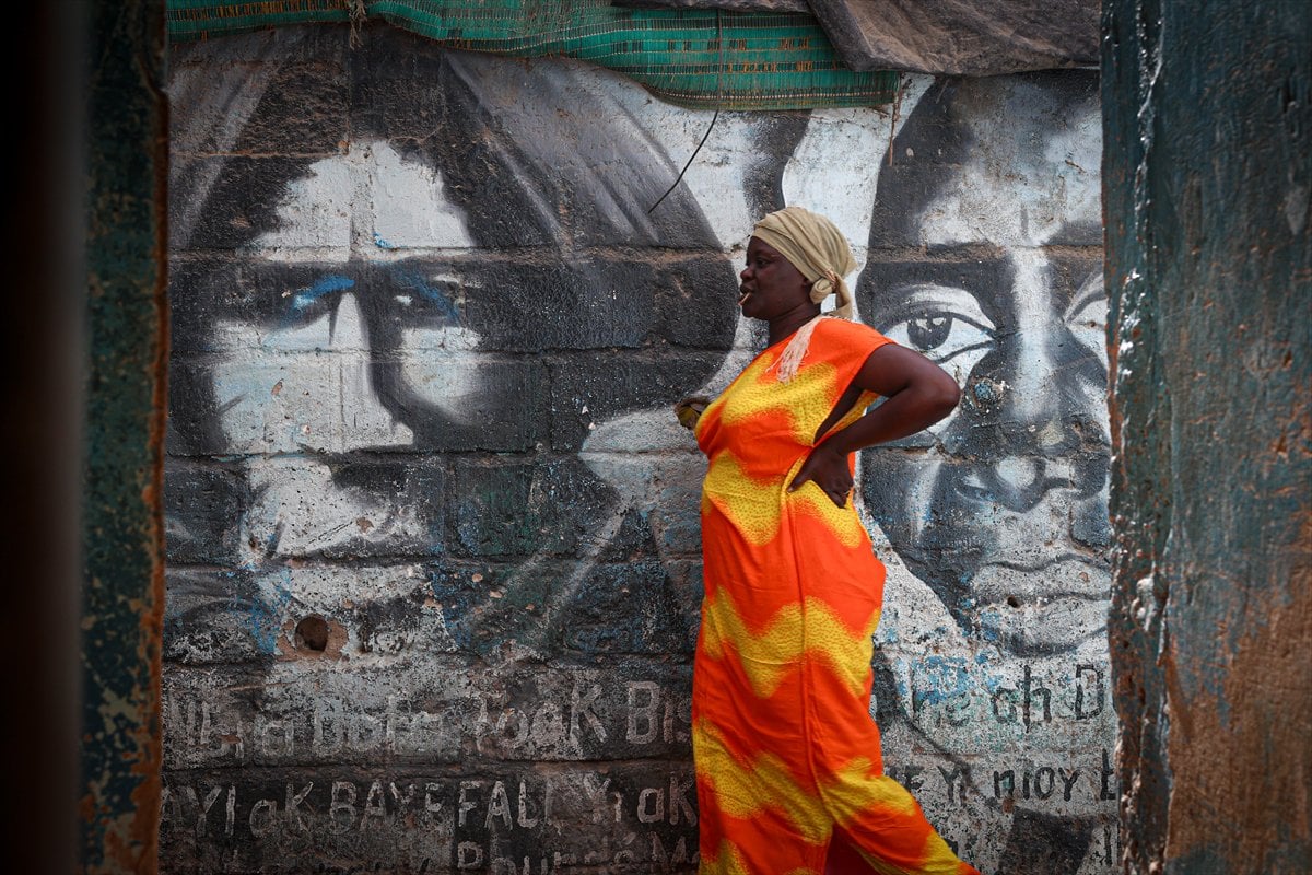 Dakar'ın renkli ve isyankar sokakları