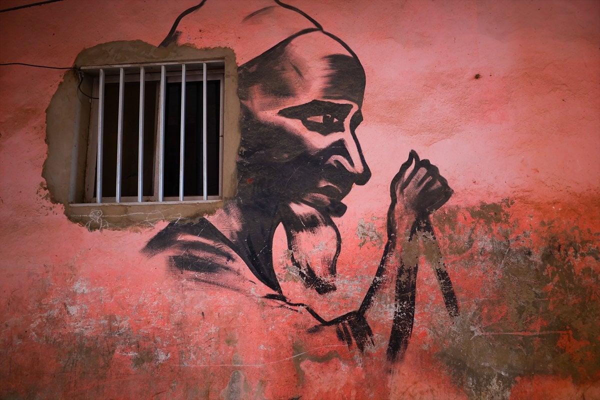 Dakar'ın renkli ve isyankar sokakları