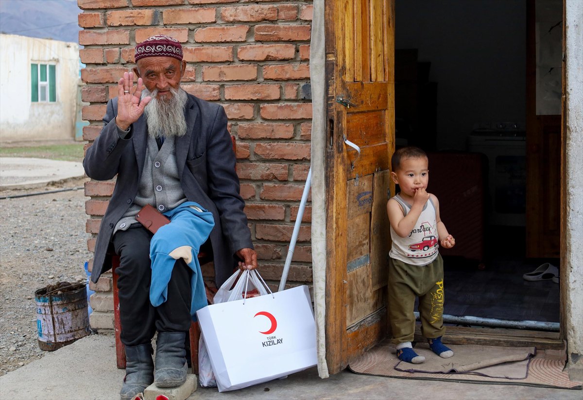 Kızılay bu yıl da kurban yardımlarını ihtiyaç sahiplerine ulaştırdı