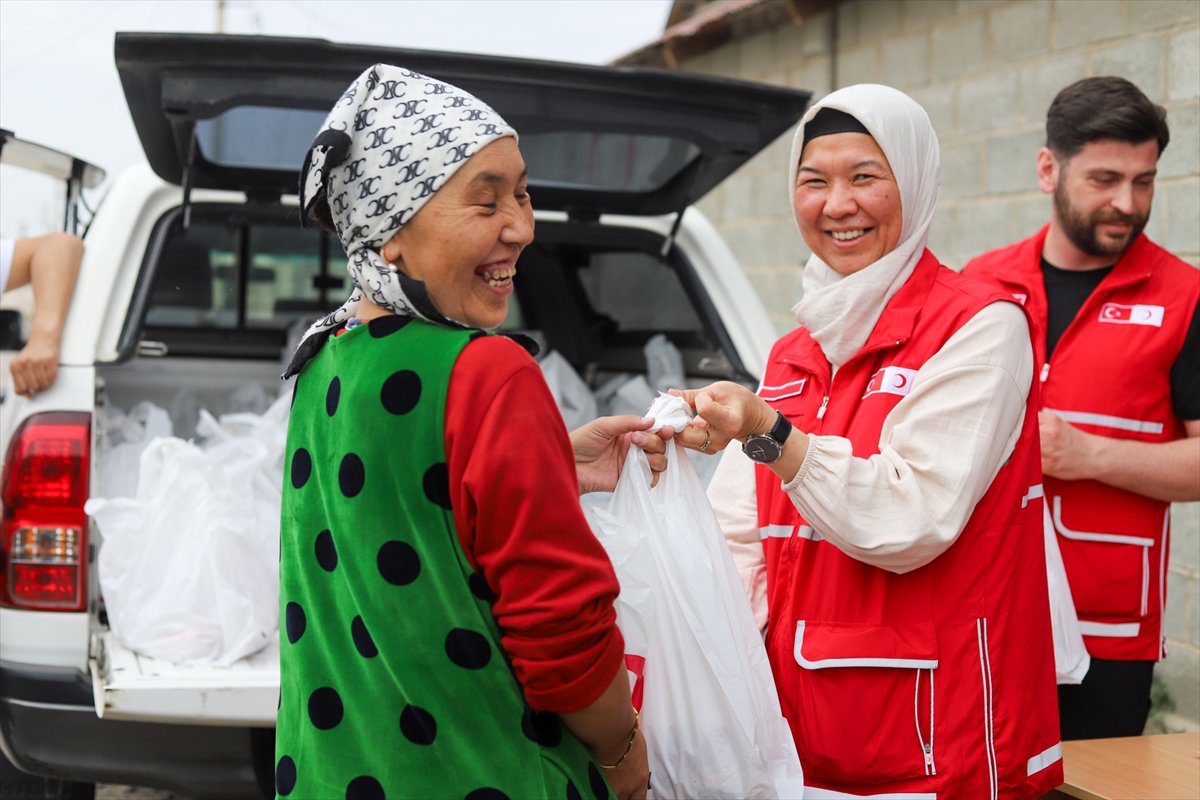 Kızılay bu yıl da kurban yardımlarını ihtiyaç sahiplerine ulaştırdı