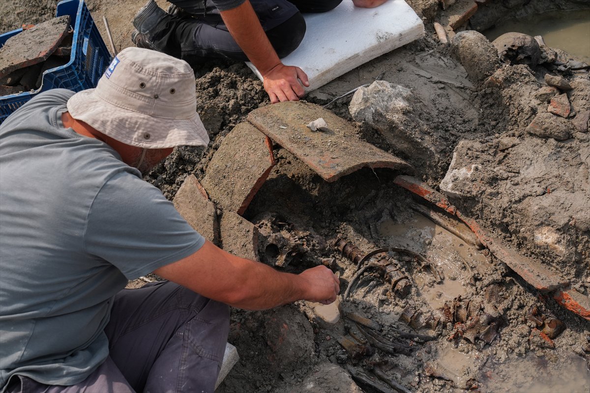 İznik’te 1700 Yıllık su altı bazilikası tarihe ışık tutuyor