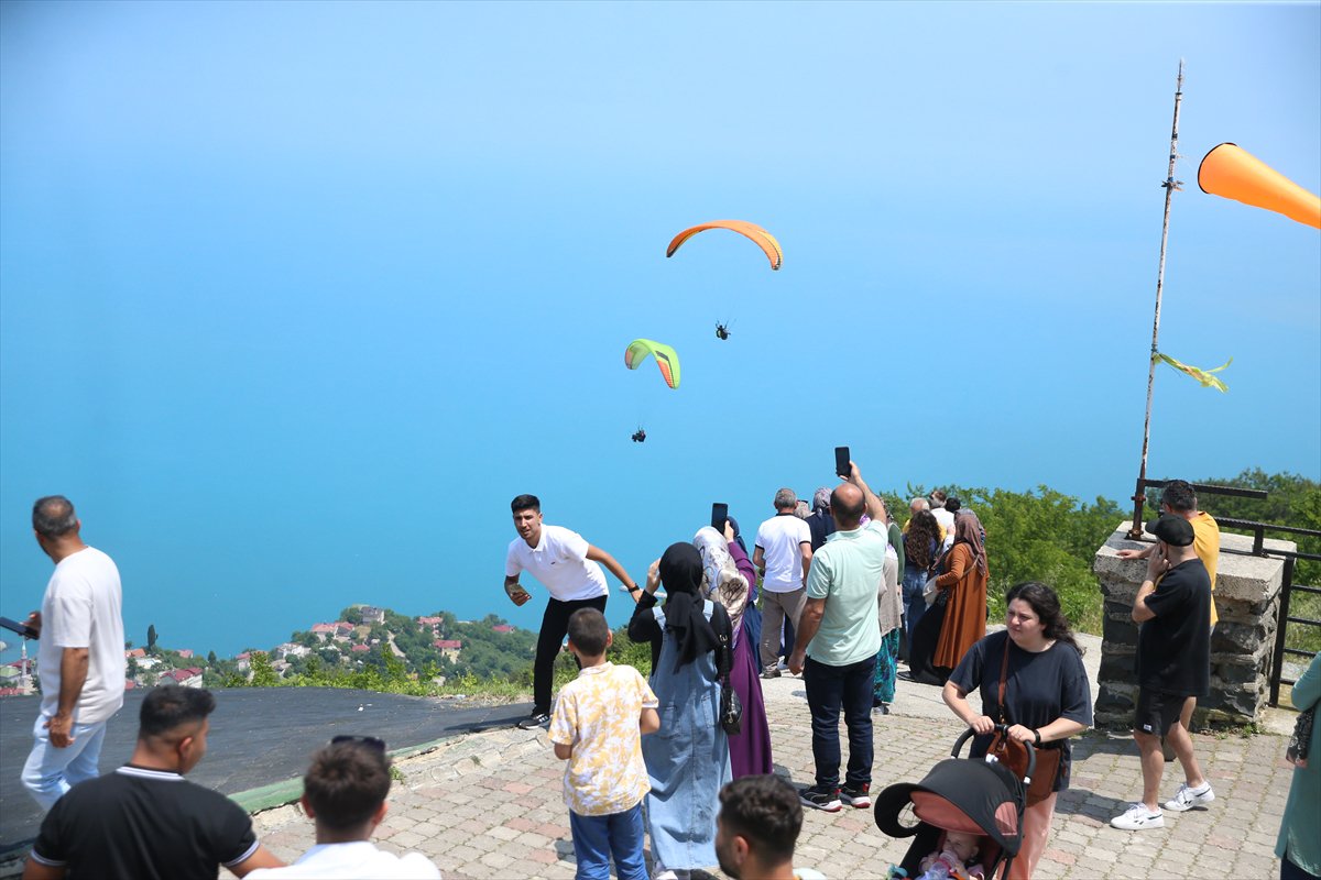 Ordu'da yamaç paraşütü heyecanı