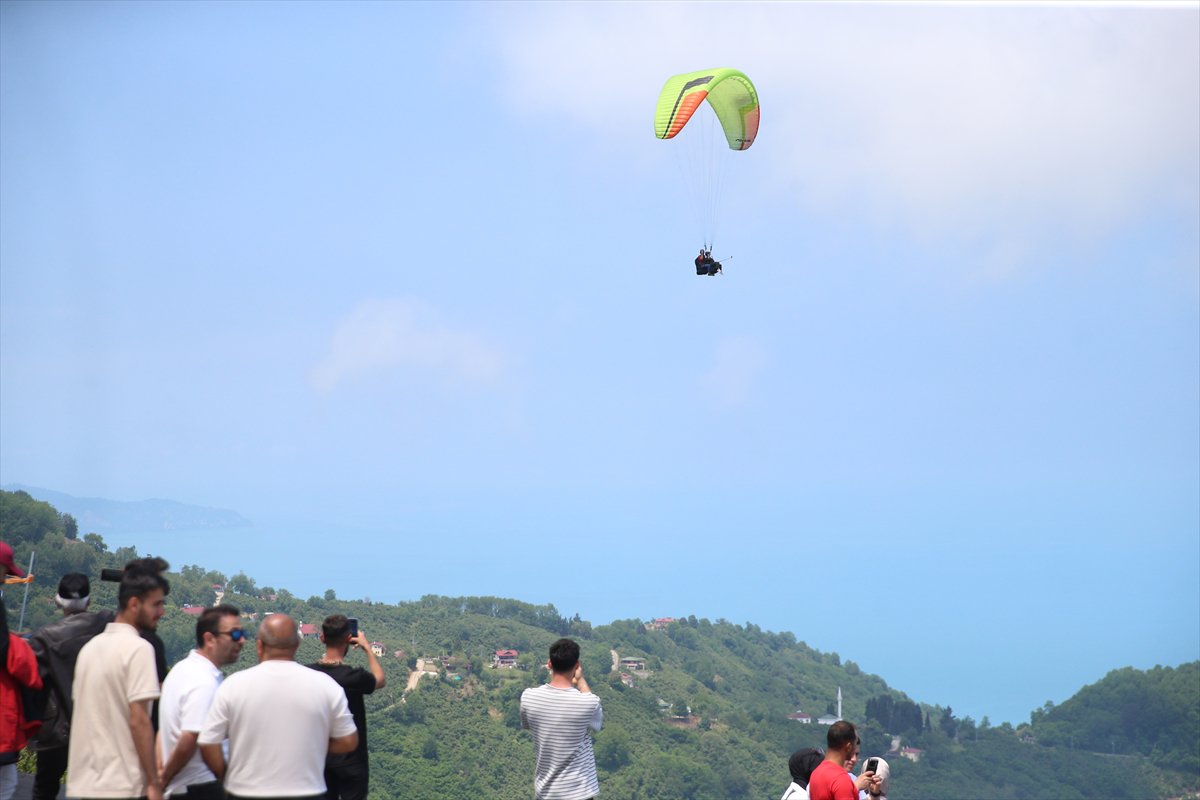 Ordu'da yamaç paraşütü heyecanı