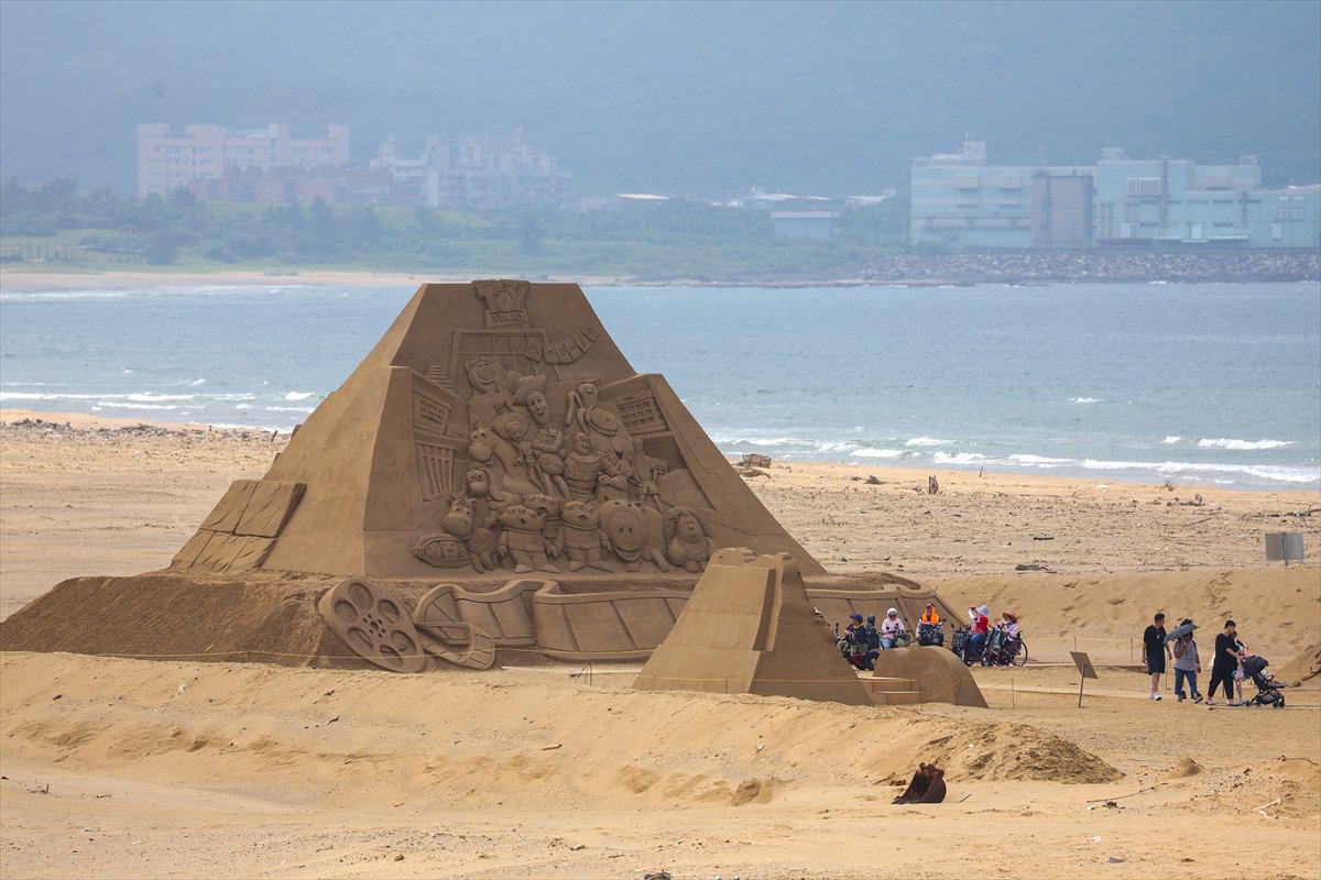 Tayvan’da unutulmaz animasyon kahramanları kumda hayat buldu