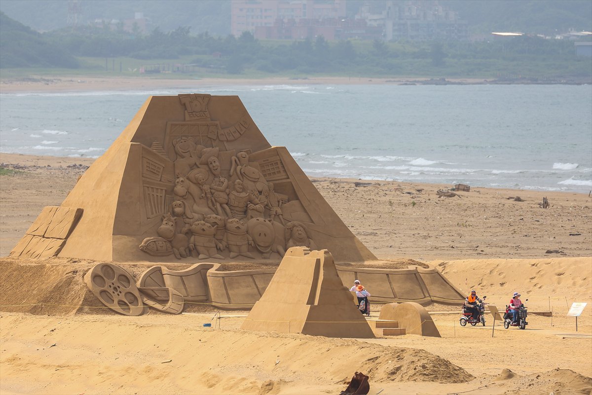 Tayvan’da unutulmaz animasyon kahramanları kumda hayat buldu