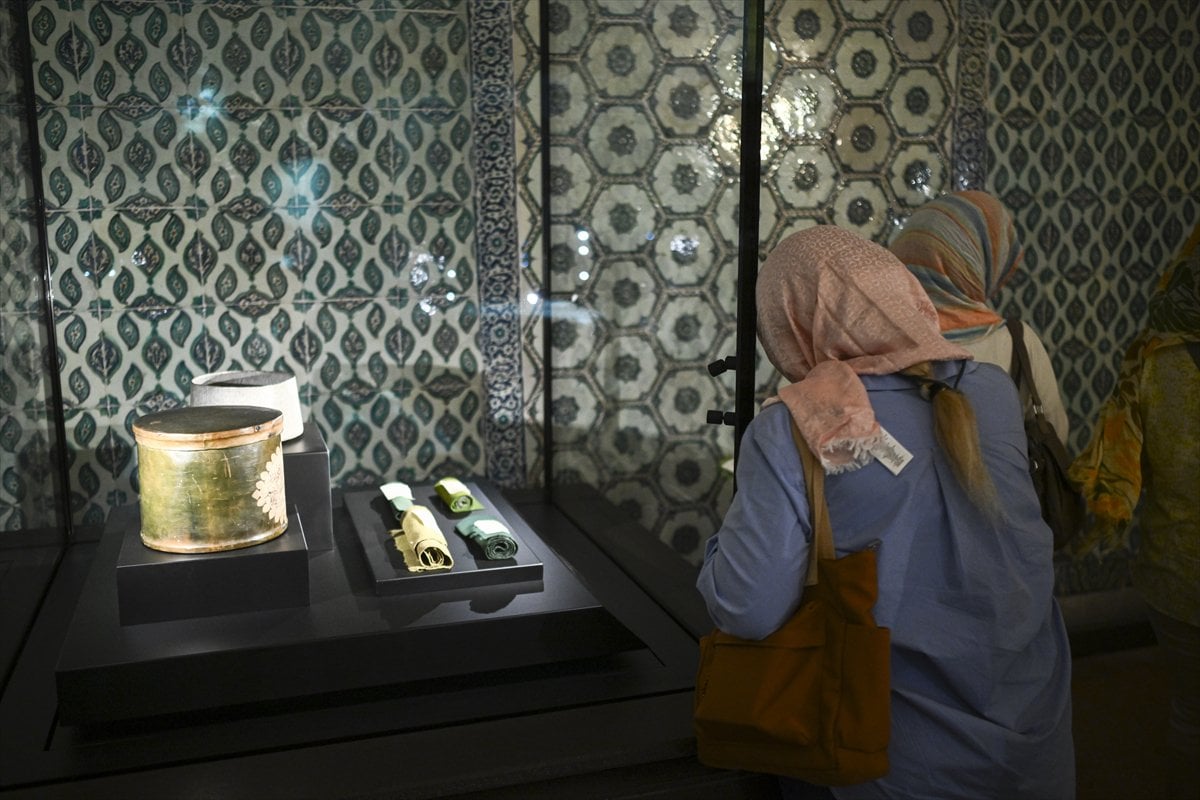 Topkapı Sarayı, gece turlarıyla ziyaretçilerini büyülüyor