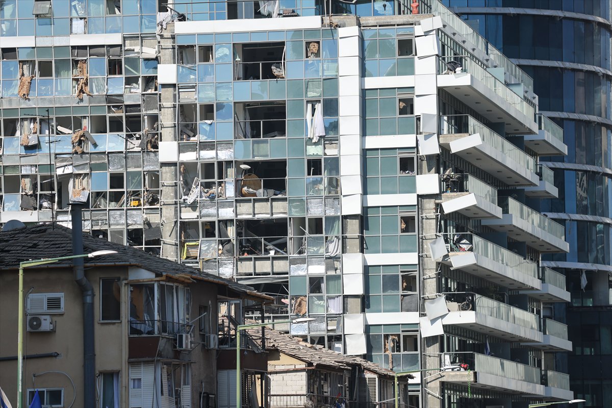 İran'ın, İsrail'e saldırısından sonra yıkım kareleri