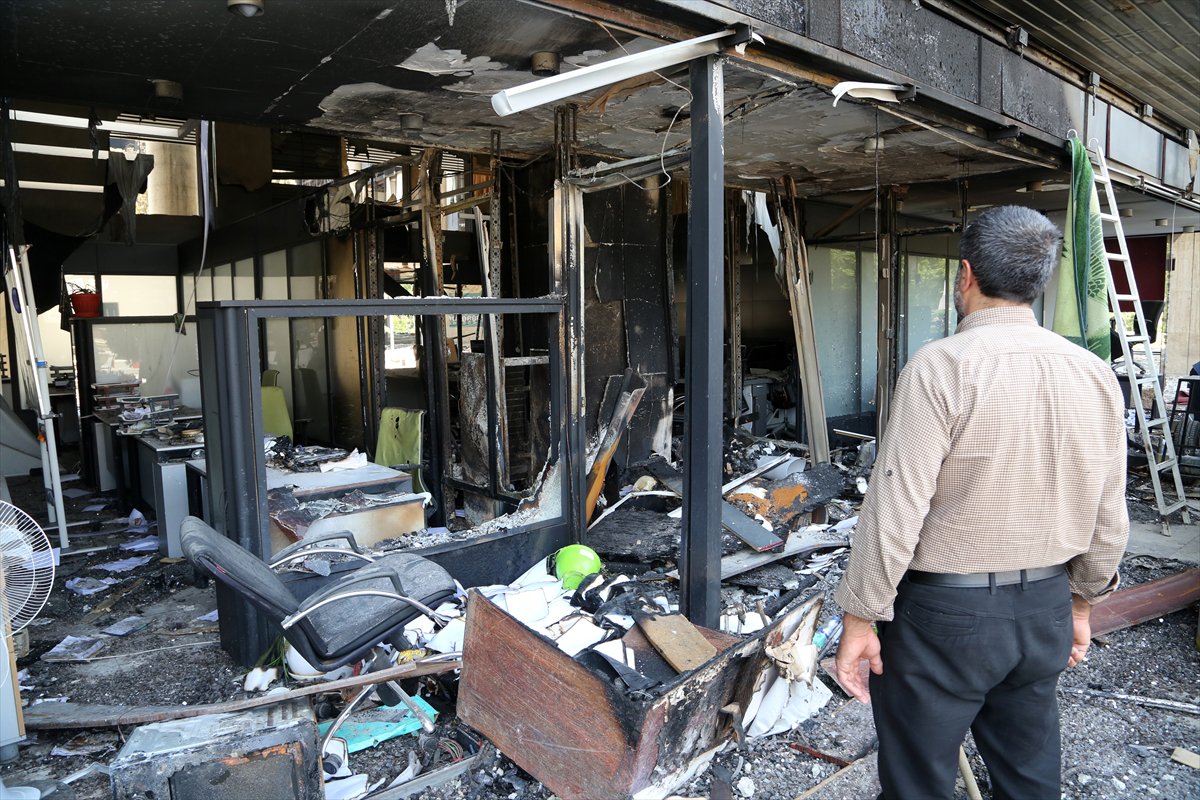 İran'ın, İsrail'e saldırısından sonra yıkım kareleri