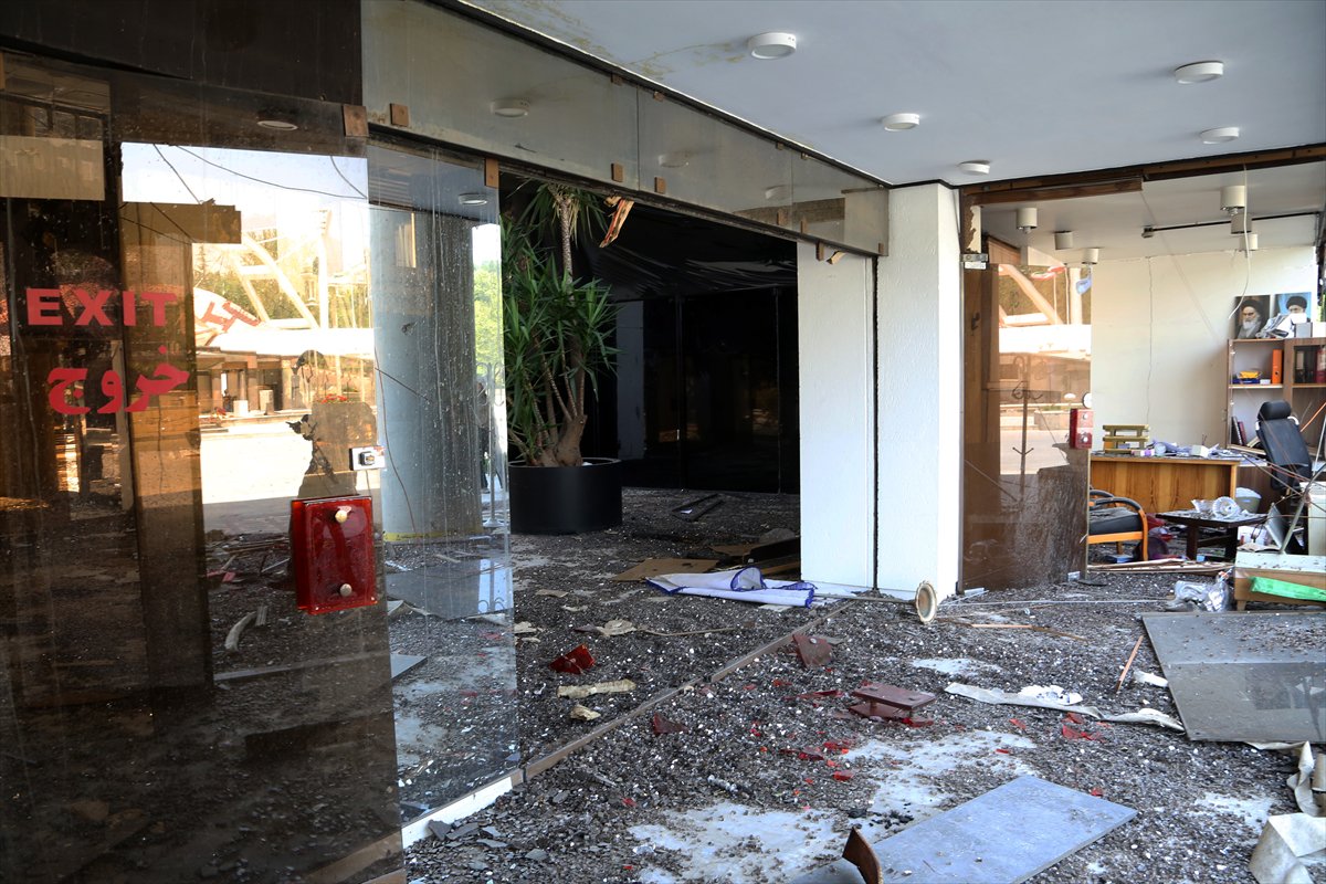 İran'ın, İsrail'e saldırısından sonra yıkım kareleri