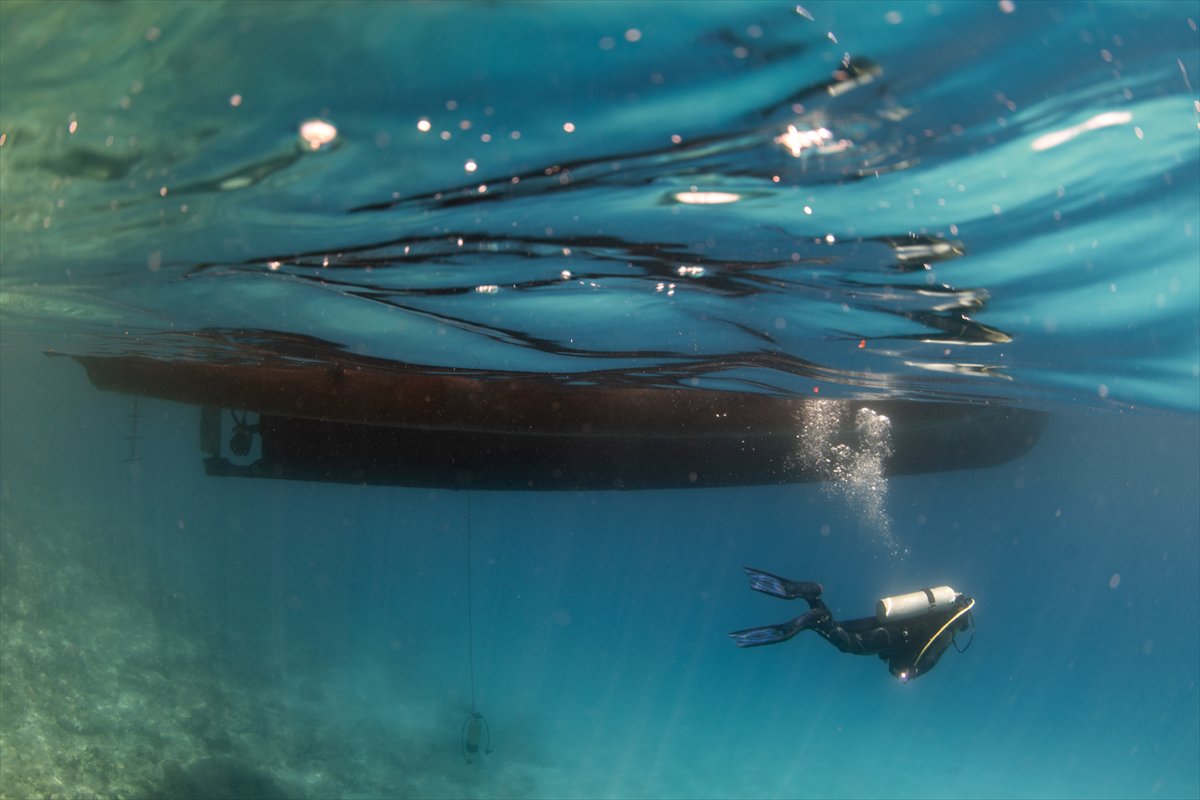 Antalya'nın su altı hazineleri karadan daha renkli bir dünya sunuyor