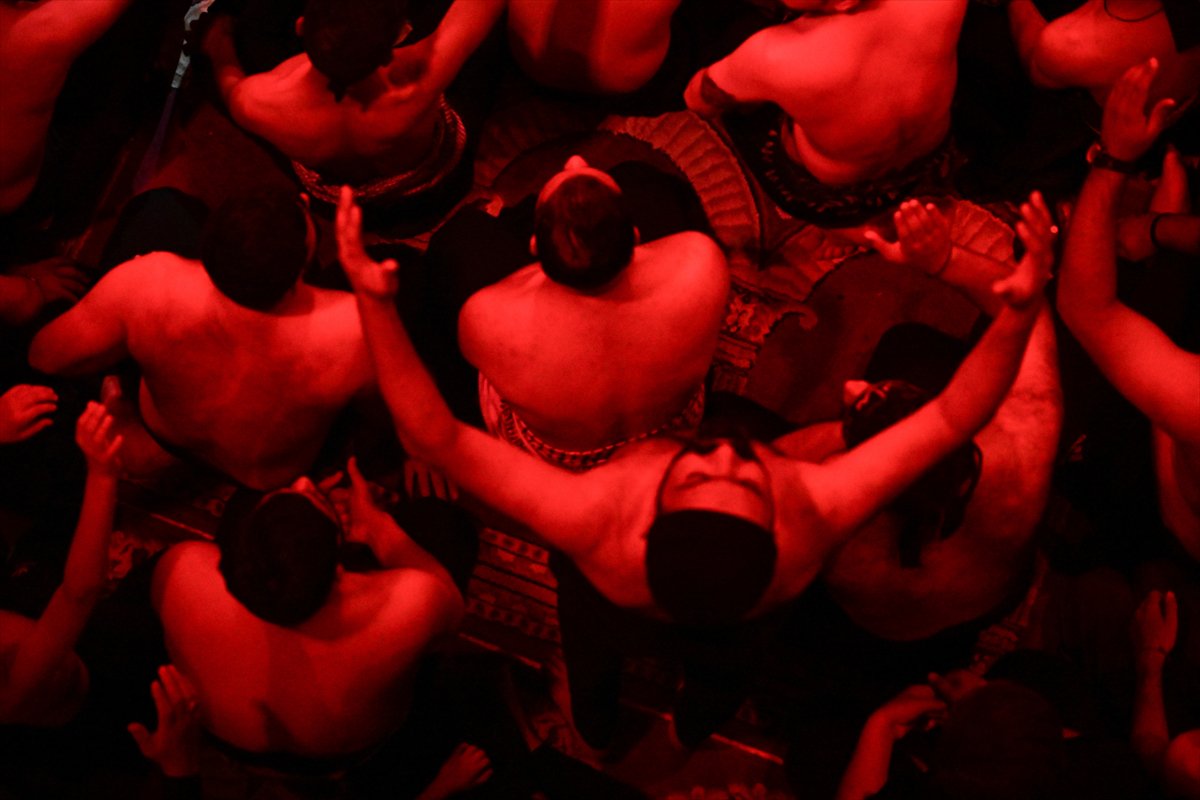 Irak'ta Hz. Hüseyin ve Kerbela Şehitleri için anma töreni