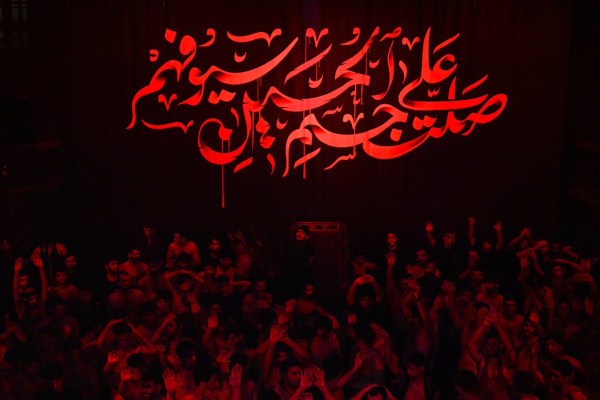 Irak'ta Hz. Hüseyin ve Kerbela Şehitleri için anma töreni