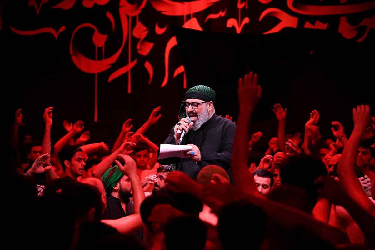 Irak'ta Hz. Hüseyin ve Kerbela Şehitleri için anma töreni