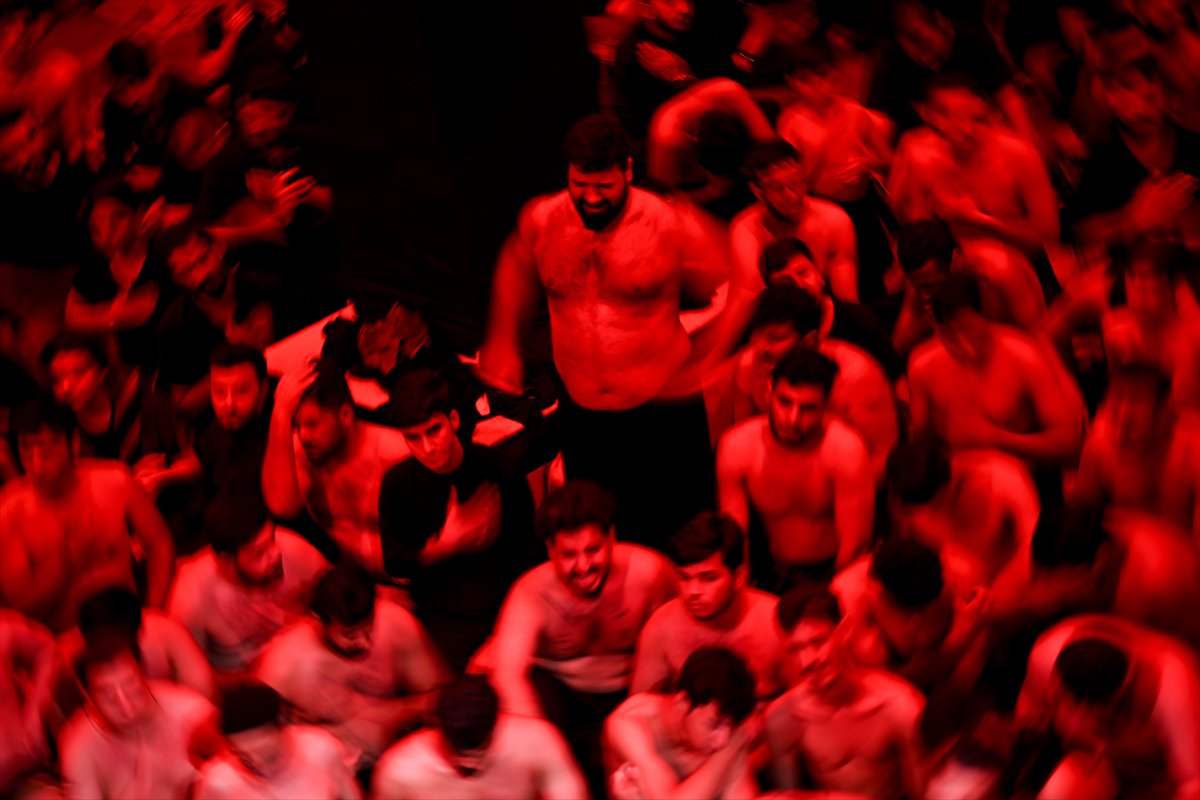 Irak'ta Hz. Hüseyin ve Kerbela Şehitleri için anma töreni