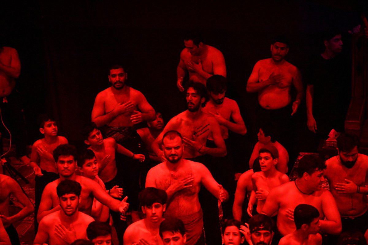 Irak'ta Hz. Hüseyin ve Kerbela Şehitleri için anma töreni