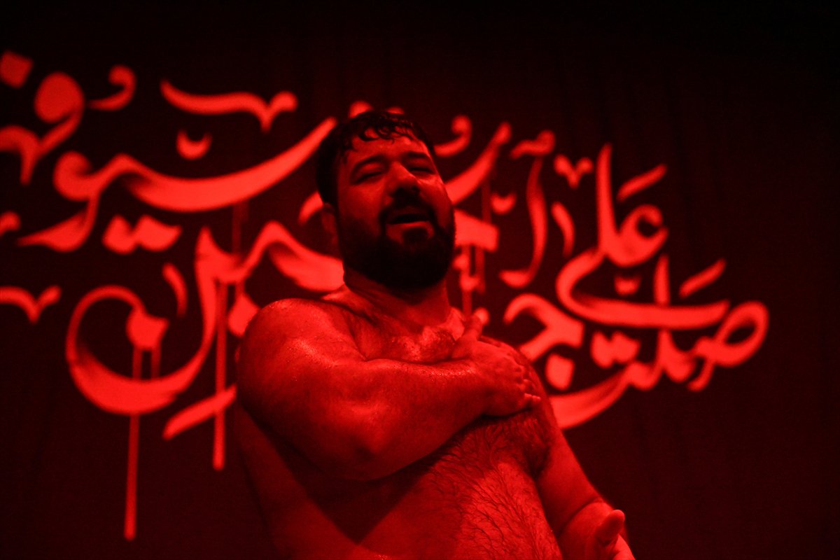 Irak'ta Hz. Hüseyin ve Kerbela Şehitleri için anma töreni