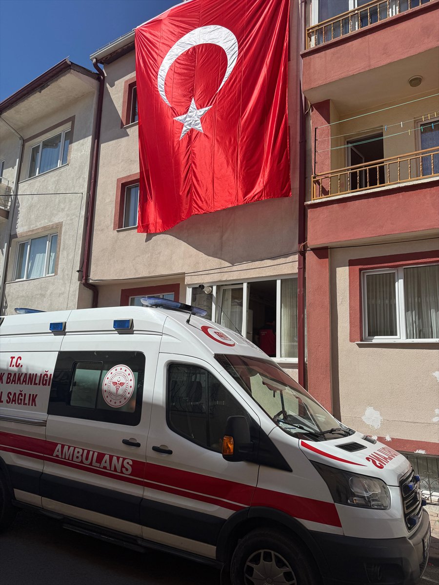 Pençe-Kilit Harekatı’nda şehit olan kahraman askerler son yolculuklarına uğurlandı