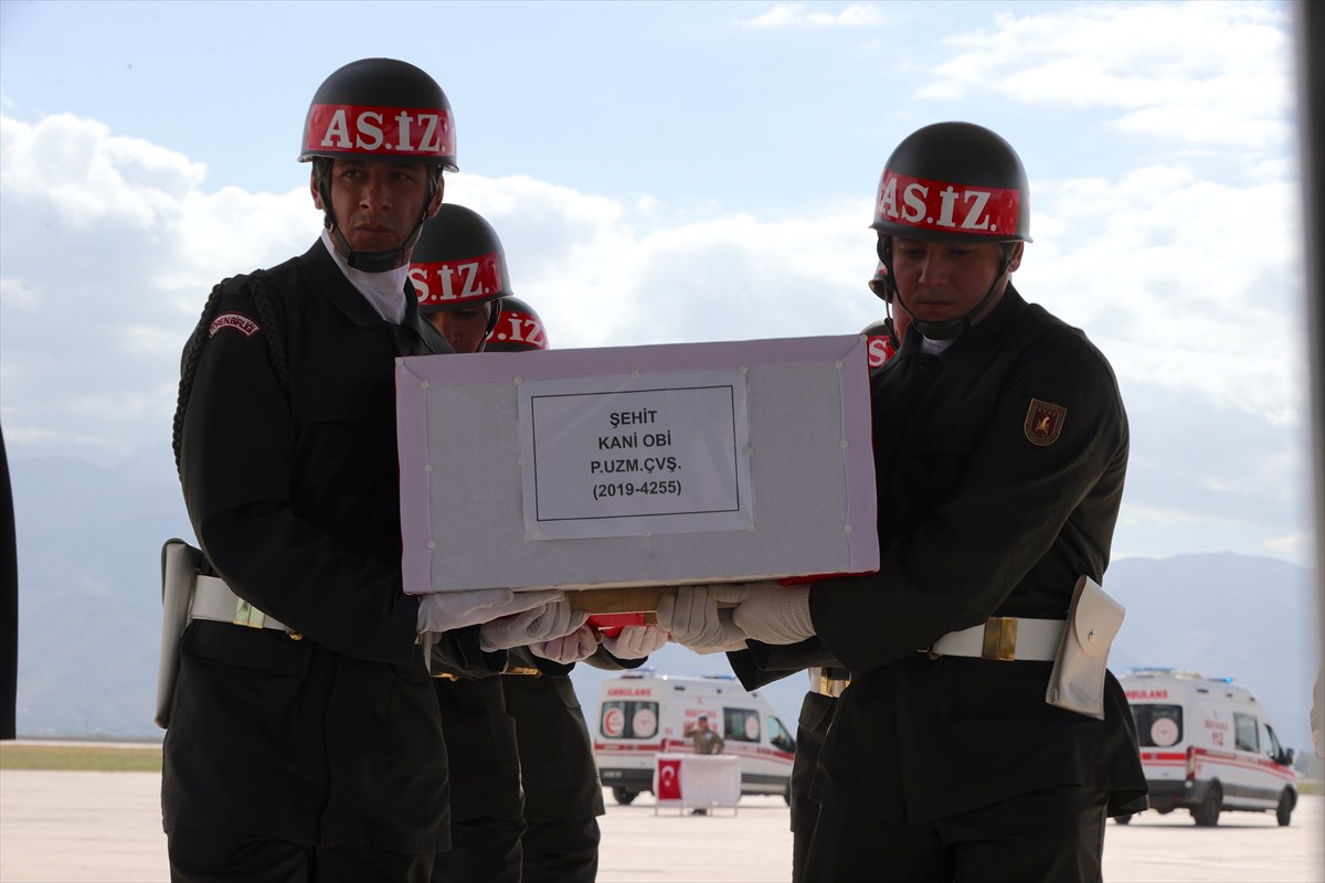 Pençe-Kilit Harekatı’nda şehit olan kahraman askerler son yolculuklarına uğurlandı