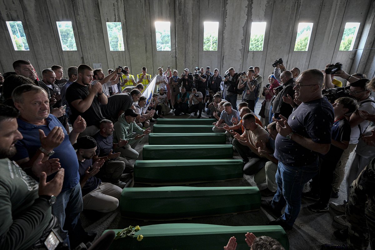 Dinmeyen yas: Srebrenitsa soykırımının 30. yılı