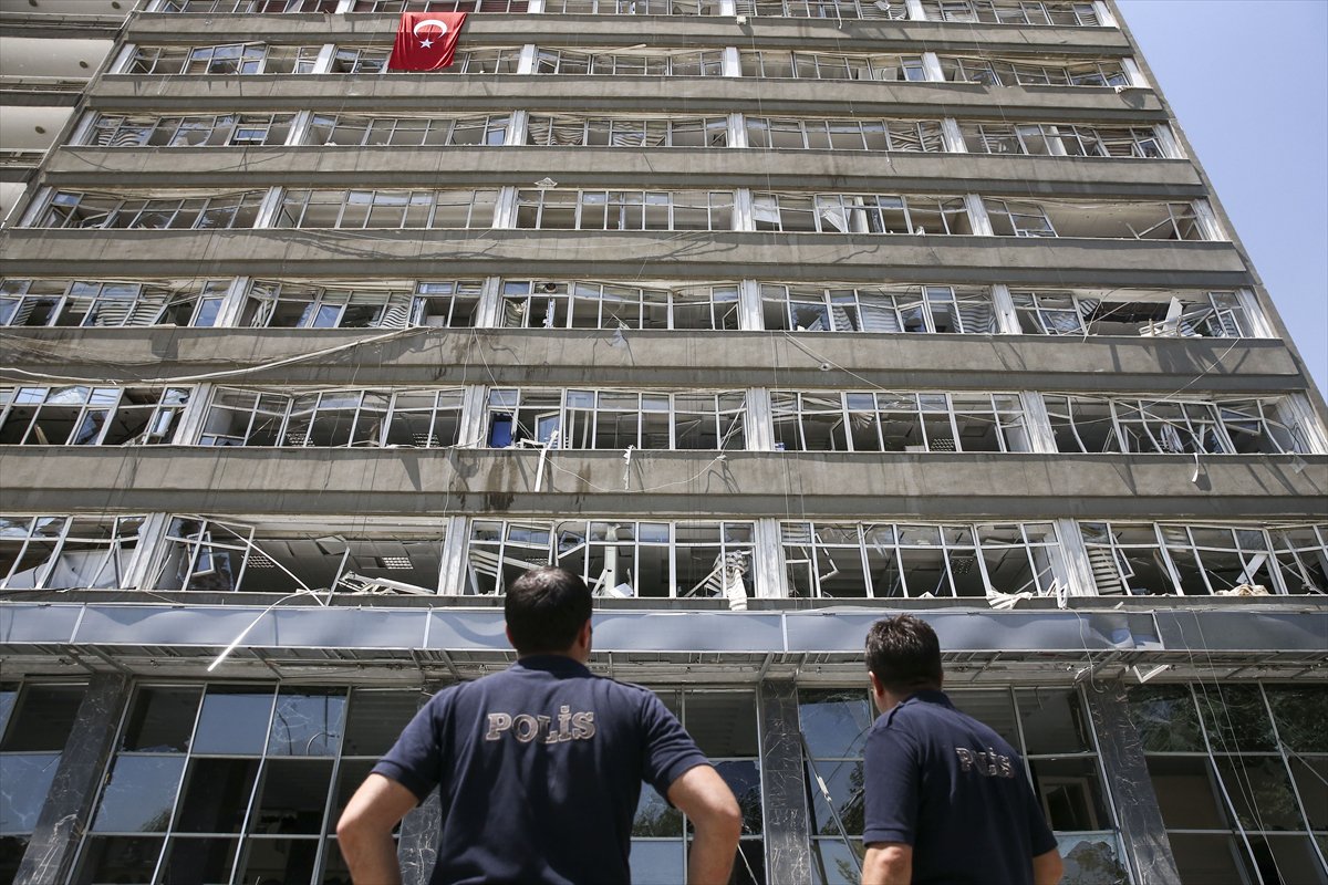 15 Temmuz: Bir milletin korkusuz mücadelesi