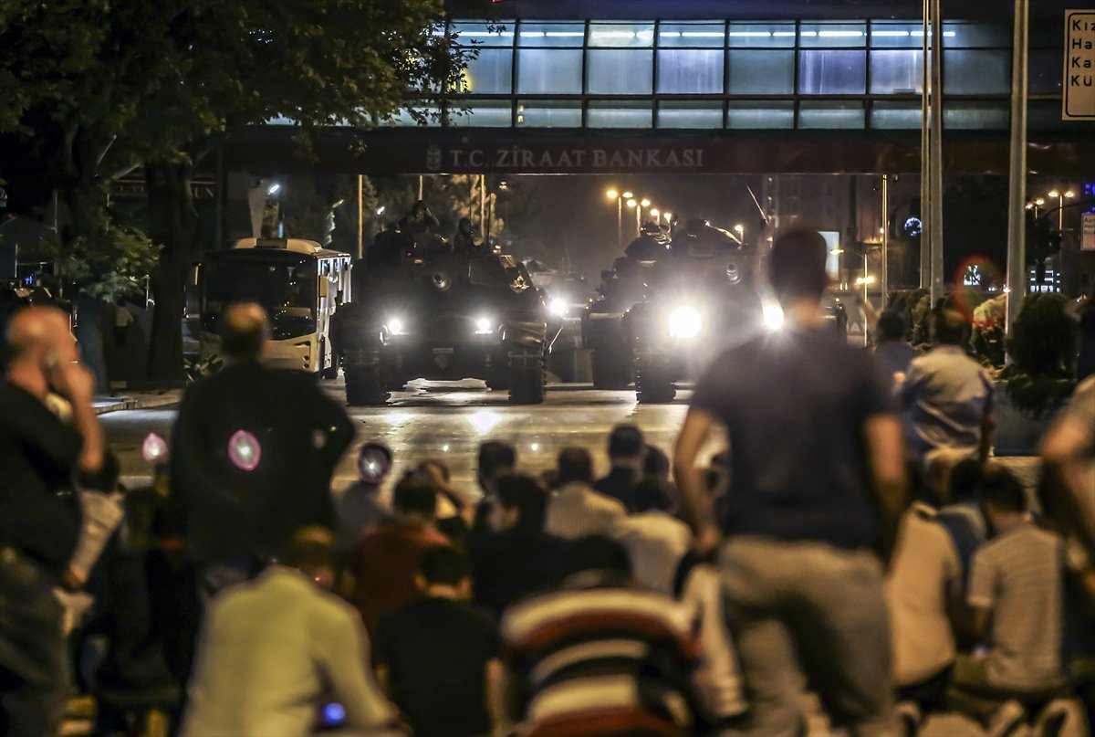 15 Temmuz: Bir milletin korkusuz mücadelesi