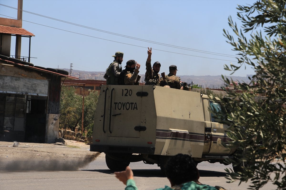Süveyda'da güvenlik güçleri ile Dürzi gruplar arasındaki çatışmalar