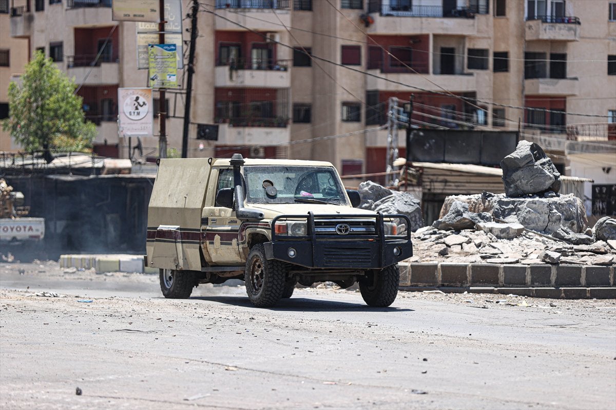 Süveyda'da güvenlik güçleri ile Dürzi gruplar arasındaki çatışmalar