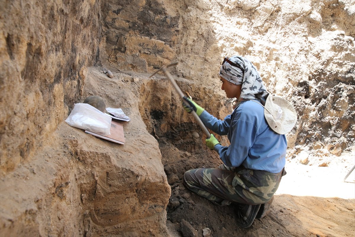Ayanis Kalesi’nde Haldi Tapınağı’nın sırları bir bir çözülüyor