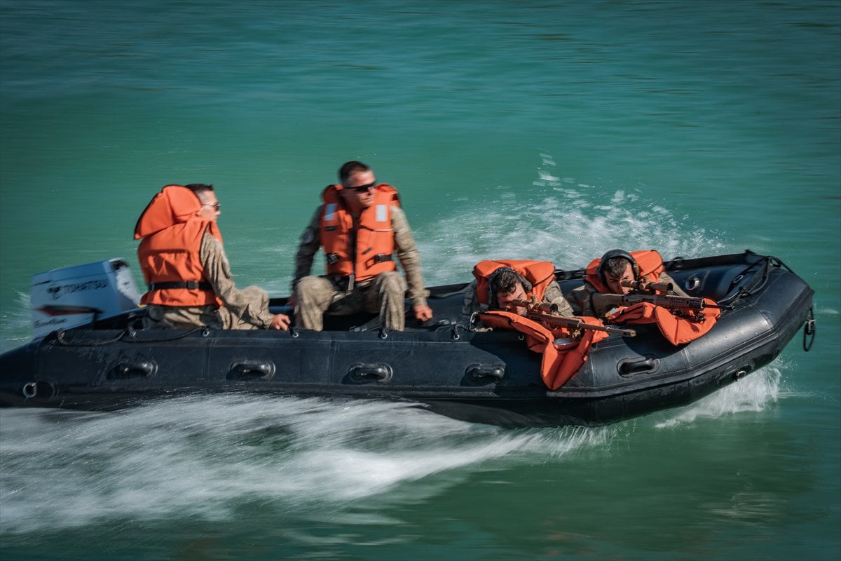 TSK'nın şampiyon keskin nişancıları, zorlu eğitimlerle göreve hazırlanıyor