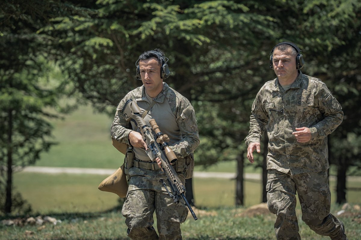 TSK'nın şampiyon keskin nişancıları, zorlu eğitimlerle göreve hazırlanıyor