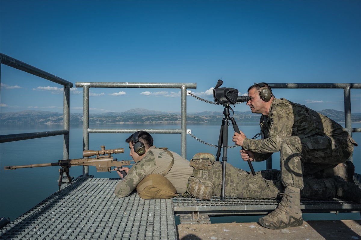 TSK'nın şampiyon keskin nişancıları, zorlu eğitimlerle göreve hazırlanıyor