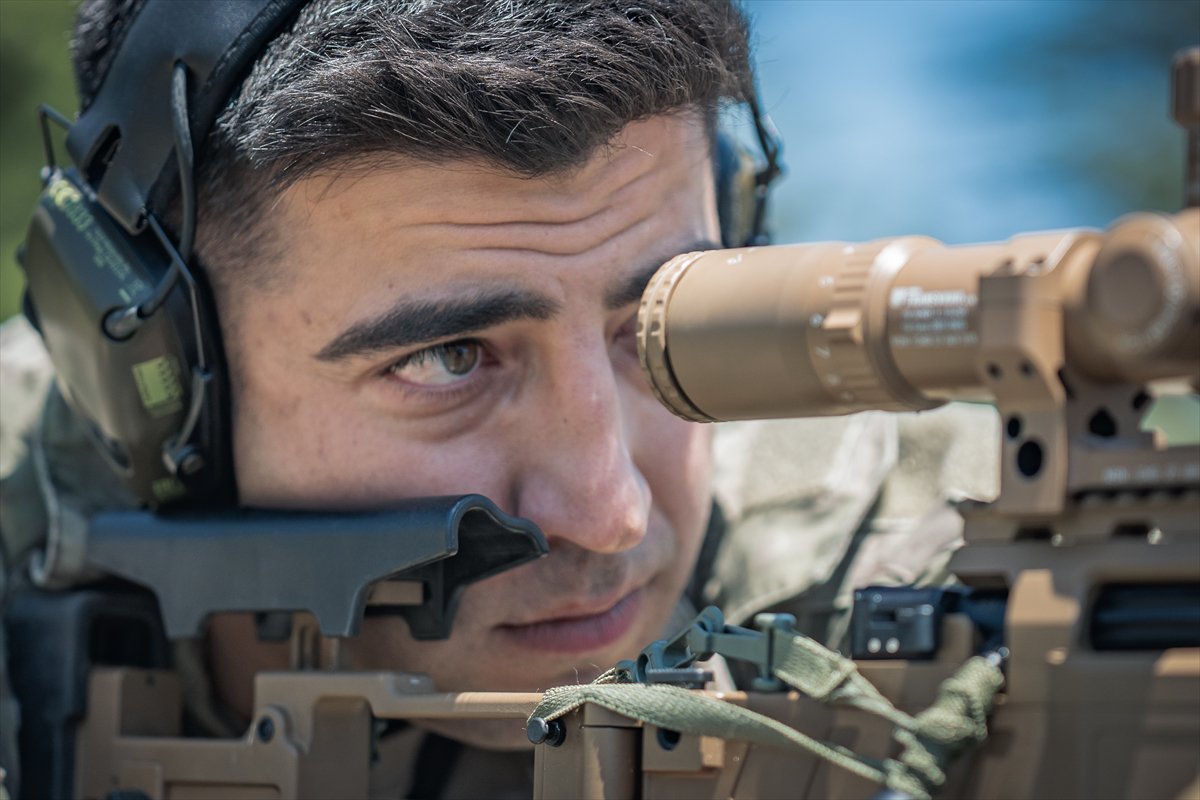 TSK'nın şampiyon keskin nişancıları, zorlu eğitimlerle göreve hazırlanıyor