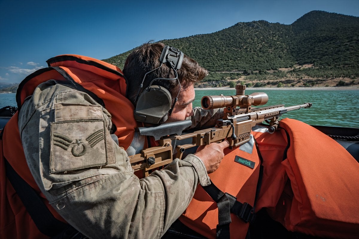 TSK'nın şampiyon keskin nişancıları, zorlu eğitimlerle göreve hazırlanıyor