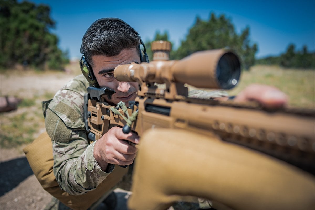TSK'nın şampiyon keskin nişancıları, zorlu eğitimlerle göreve hazırlanıyor