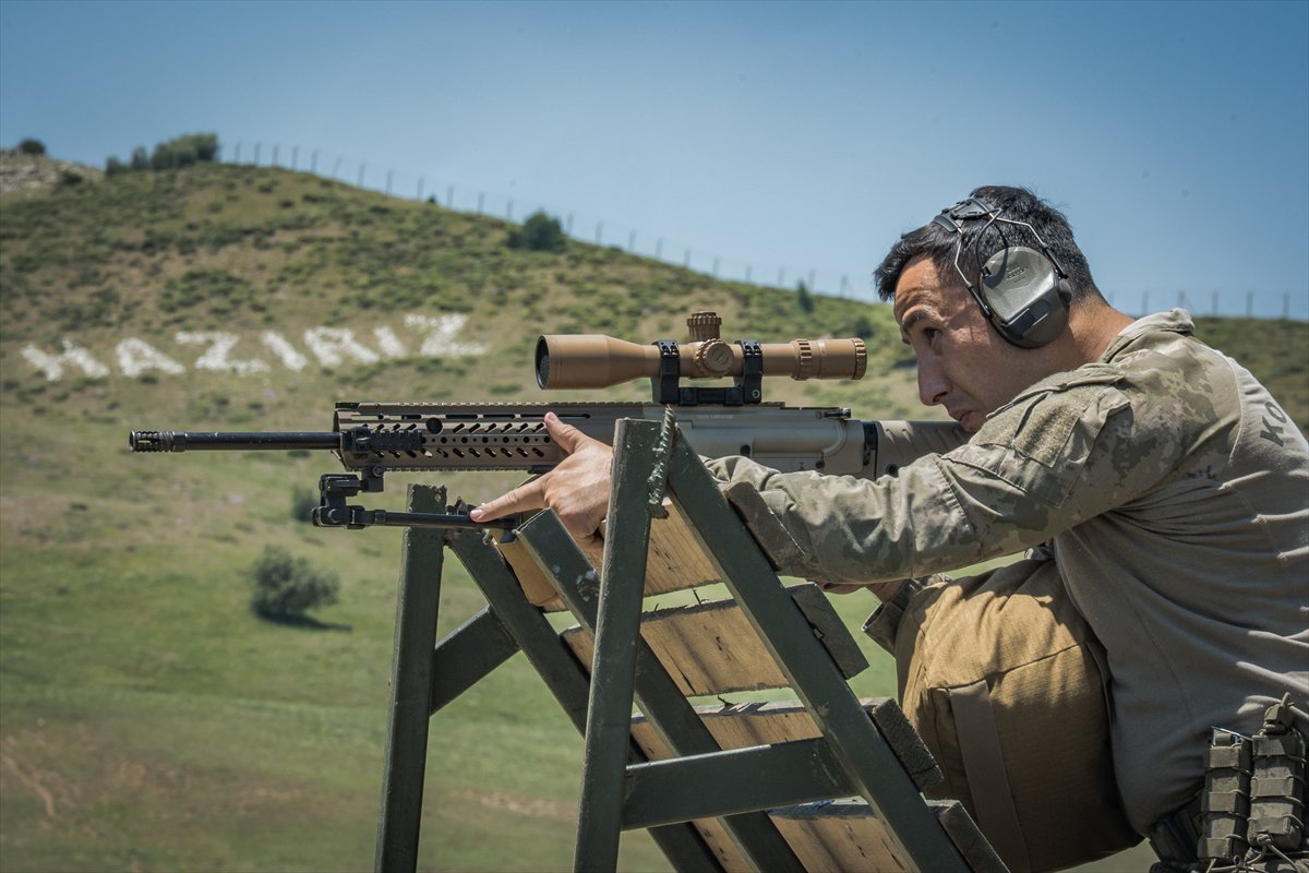 TSK'nın şampiyon keskin nişancıları, zorlu eğitimlerle göreve hazırlanıyor
